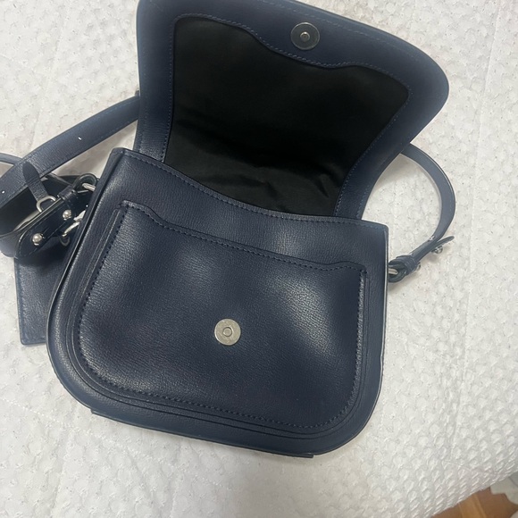 Marc Jacobs small crossbody - Picture 5 of 7